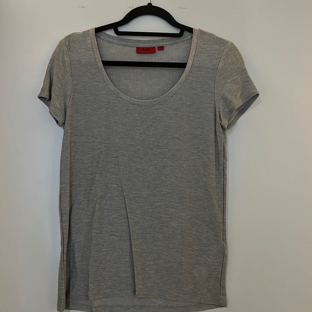 HUGO silver tshirt